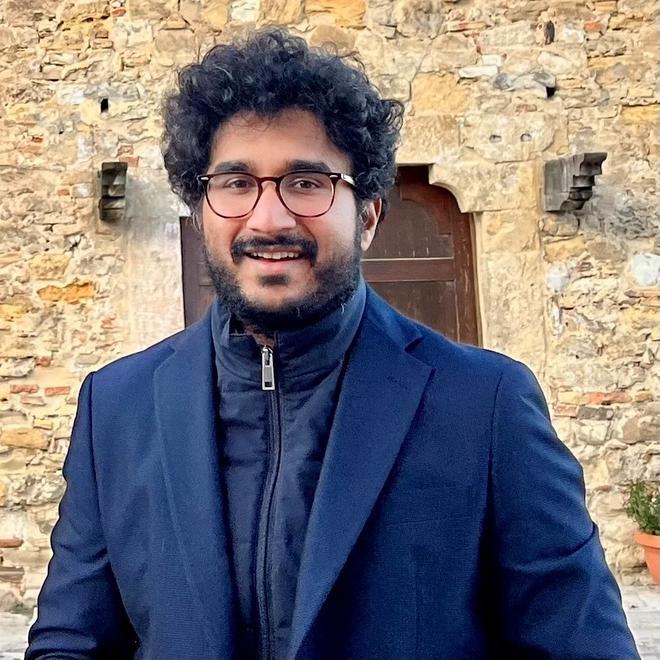 Dr. Abhishta from the University of Twente and JADS